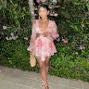 Meet your Posher, Sherry